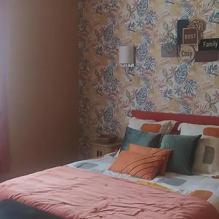 Le Logis De Rollon Hotel